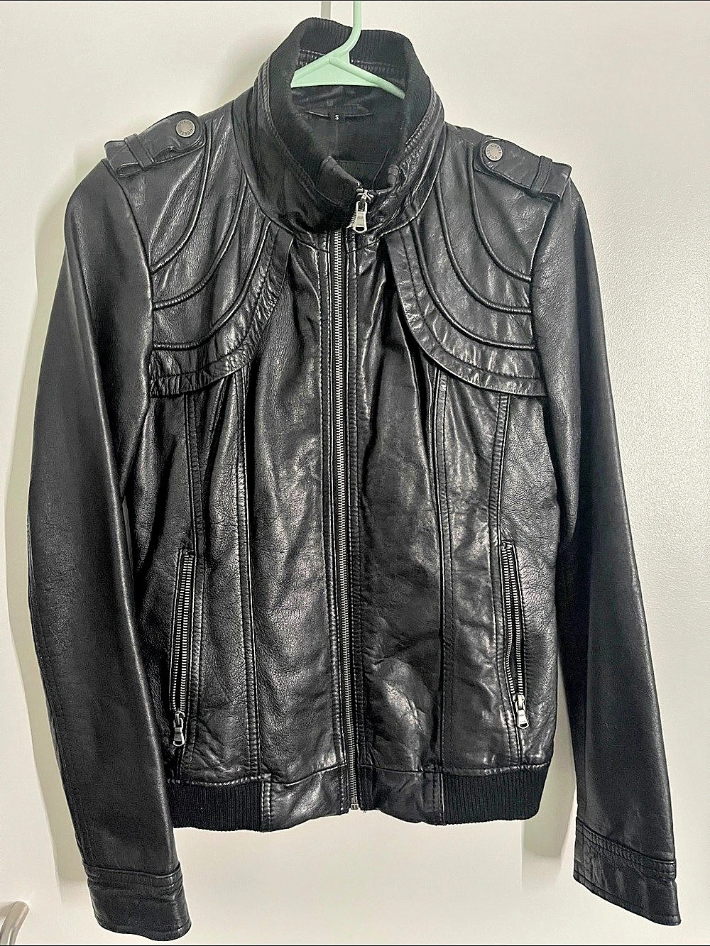 GUESS Leather Moto Jacket in Black Size Small Like New